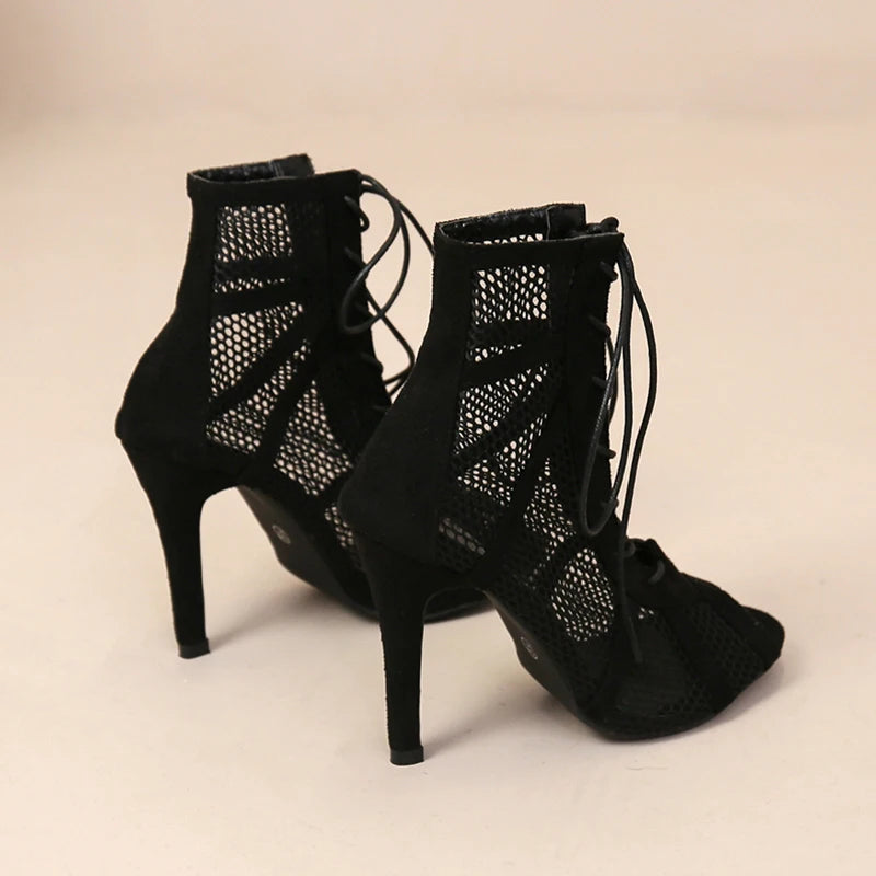 LONDELLE - Soho Lace Booties