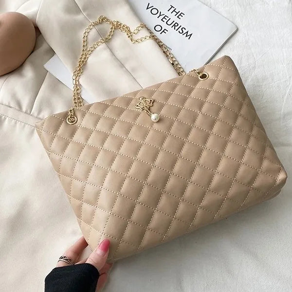 LONDELLE - Midnight Royale Quilted Chain Tote