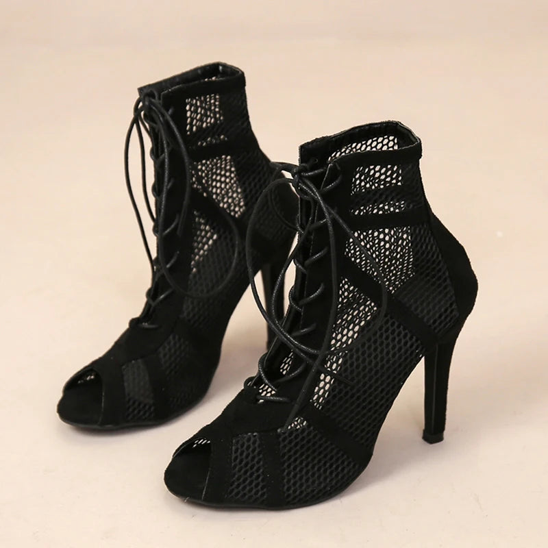 LONDELLE - Soho Lace Booties
