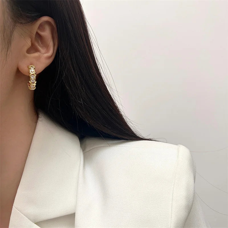 LONDELLE - Chelsea Royale Gold Hoop Earrings